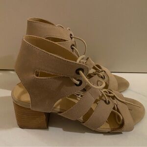 Crown Vintage chunky heel sandals